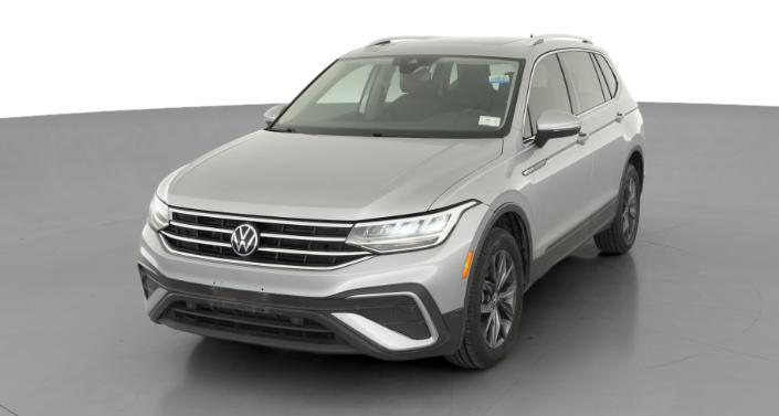 Thumbnail: 2023 Volkswagen Tiguan - 1