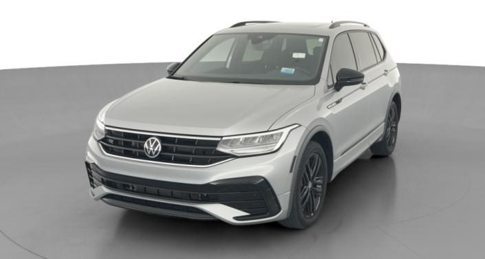 Thumbnail: 2022 Volkswagen Tiguan - 1