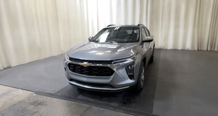 Thumbnail: 2025 Chevrolet Trax - 1