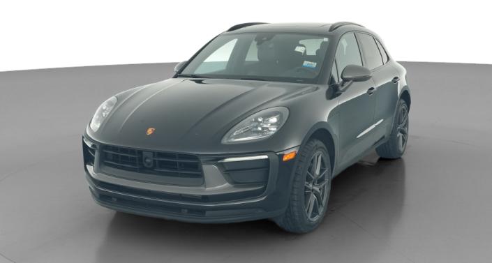 Thumbnail: 2023 Porsche Macan - 1