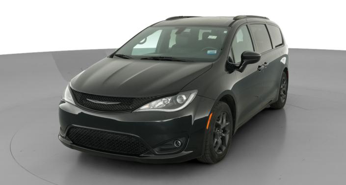 Thumbnail: 2019 Chrysler Pacifica - 1
