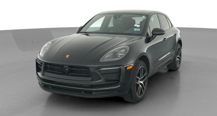 Thumbnail: 2023 Porsche Macan - 1