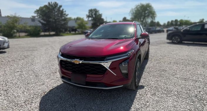 Thumbnail: 2025 Chevrolet Trax - 1