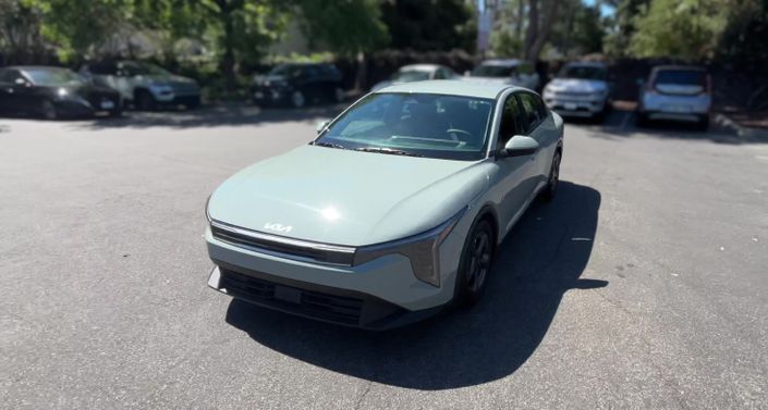 Thumbnail: 2025 Kia K4 - 1