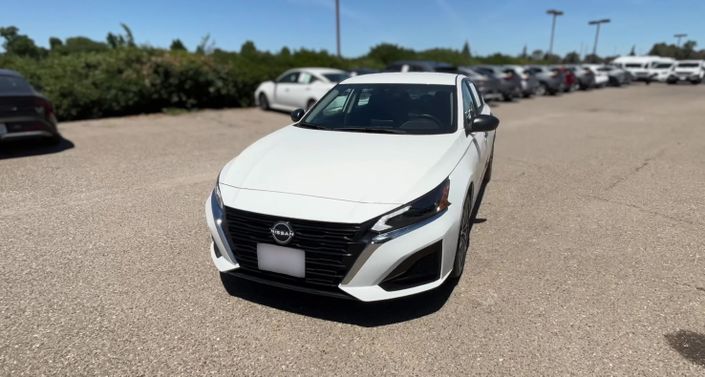 Thumbnail: 2025 Nissan Altima - 1