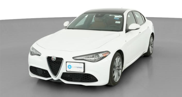 Thumbnail: 2022 Alfa Romeo Giulia - 1