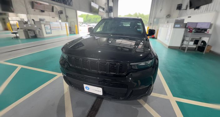 Thumbnail: 2023 Jeep Grand Cherokee L - 1
