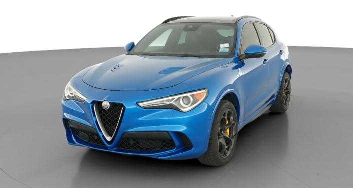 Thumbnail: 2018 Alfa Romeo Stelvio - 1