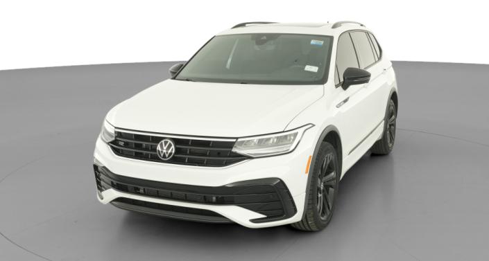 Thumbnail: 2023 Volkswagen Tiguan - 1
