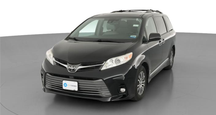 Thumbnail: 2019 Toyota Sienna - 1