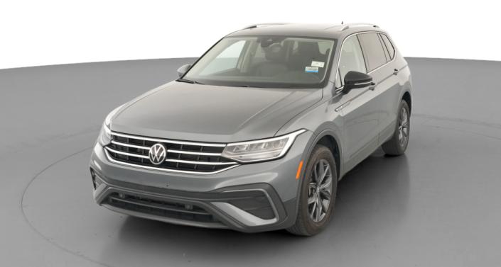 Thumbnail: 2022 Volkswagen Tiguan - 1