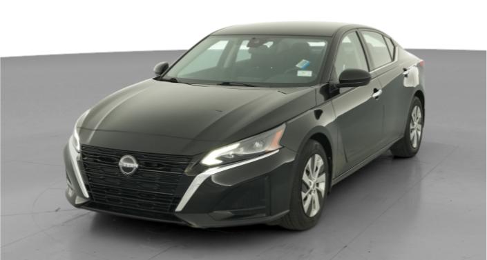 Thumbnail: 2023 Nissan Altima - 1