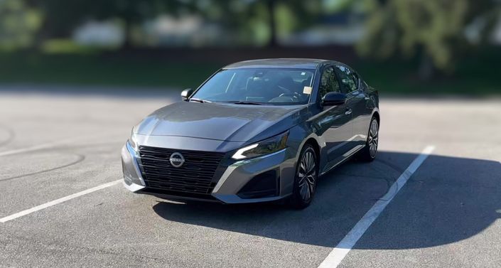 Thumbnail: 2025 Nissan Altima - 1