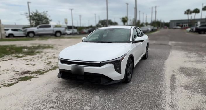 Thumbnail: 2025 Kia K4 - 1