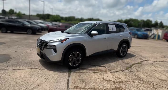 Thumbnail: 2025 Nissan Rogue - 1