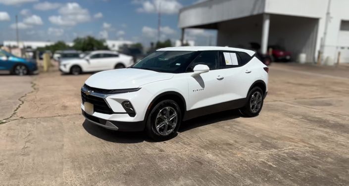 Thumbnail: 2025 Chevrolet Blazer - 1