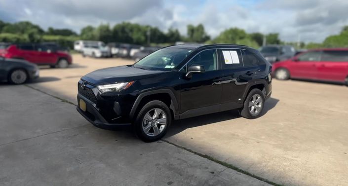Thumbnail: 2025 Toyota RAV4 - 1