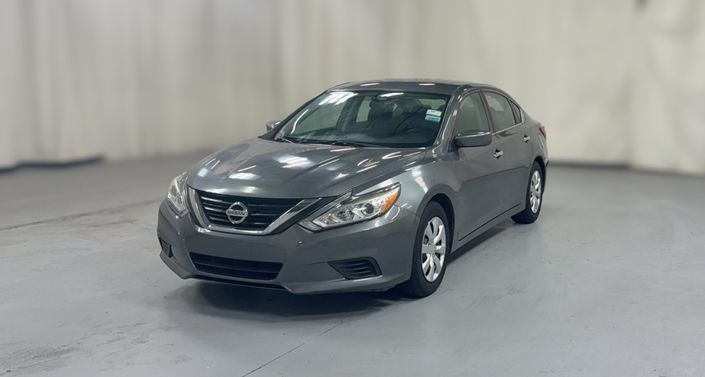 Thumbnail: 2017 Nissan Altima - 1