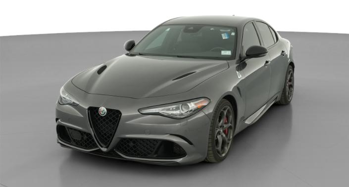 Thumbnail: 2022 Alfa Romeo Giulia - 1