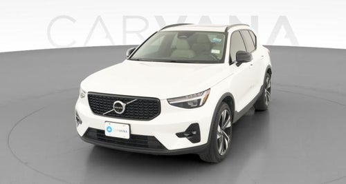 2023 Volvo XC40