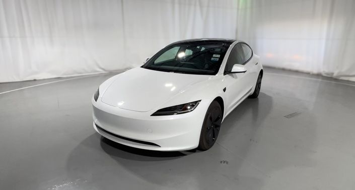 Thumbnail: 2025 Tesla Model 3 - 1