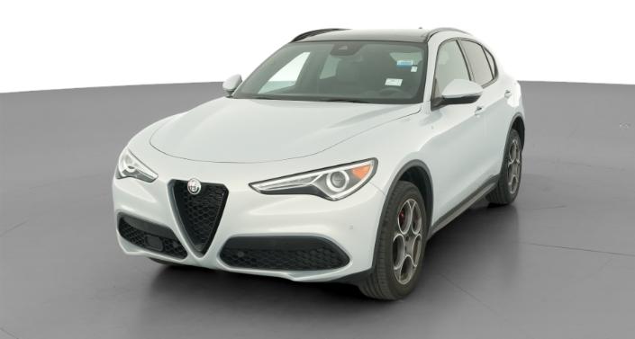 Thumbnail: 2023 Alfa Romeo Stelvio - 1