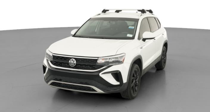 Thumbnail: 2022 Volkswagen Taos - 1