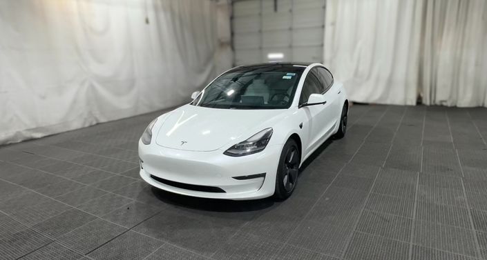 Thumbnail: 2022 Tesla Model 3 - 1
