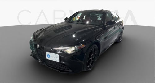 2022 Alfa Romeo Giulia