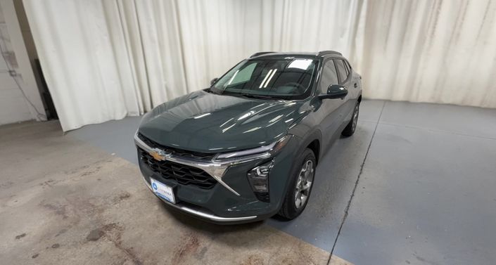Thumbnail: 2025 Chevrolet Trax - 1