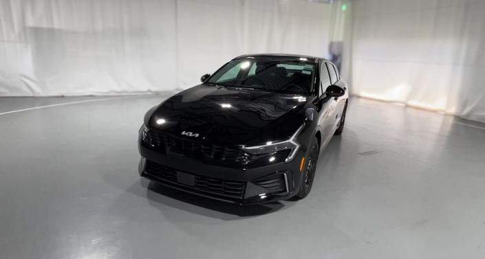 Thumbnail: 2025 Kia K5 - 1
