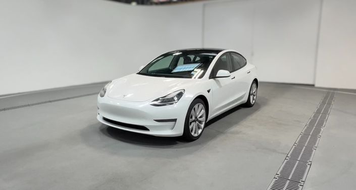 Thumbnail: 2020 Tesla Model 3 - 1