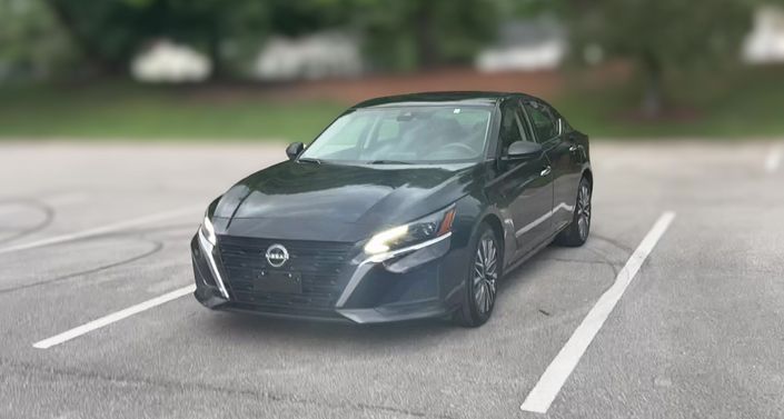 Thumbnail: 2025 Nissan Altima - 1
