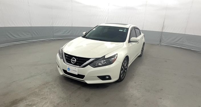 Thumbnail: 2017 Nissan Altima - 1