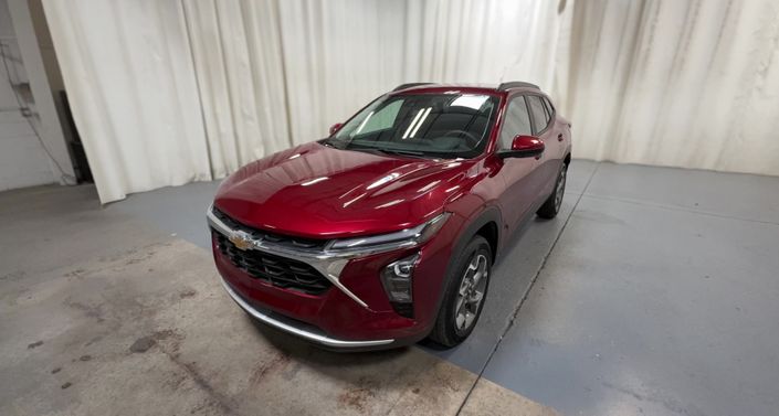 Thumbnail: 2025 Chevrolet Trax - 1