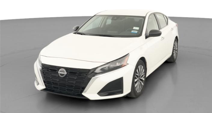 Thumbnail: 2025 Nissan Altima - 1
