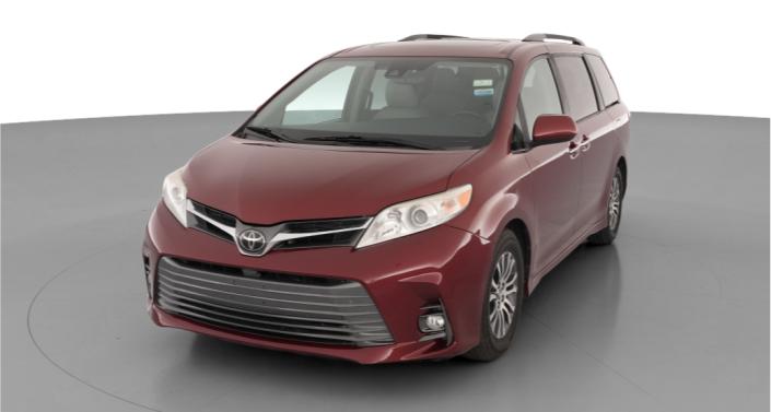 Thumbnail: 2018 Toyota Sienna - 1
