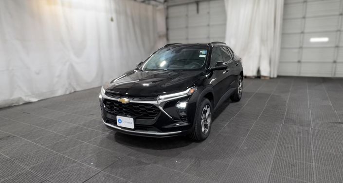 Thumbnail: 2025 Chevrolet Trax - 1