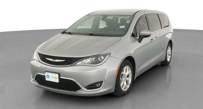 2017 Chrysler Pacifica Touring Plus -
                  Trenton, OH