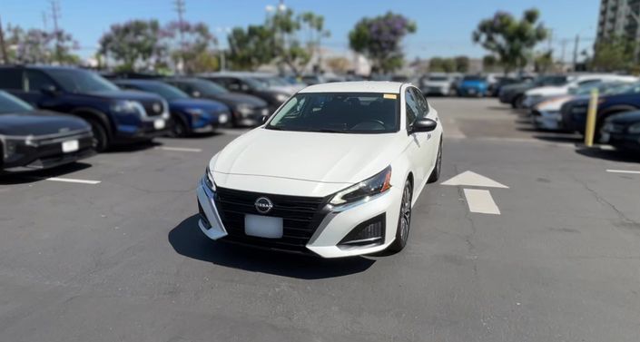 Thumbnail: 2025 Nissan Altima - 1