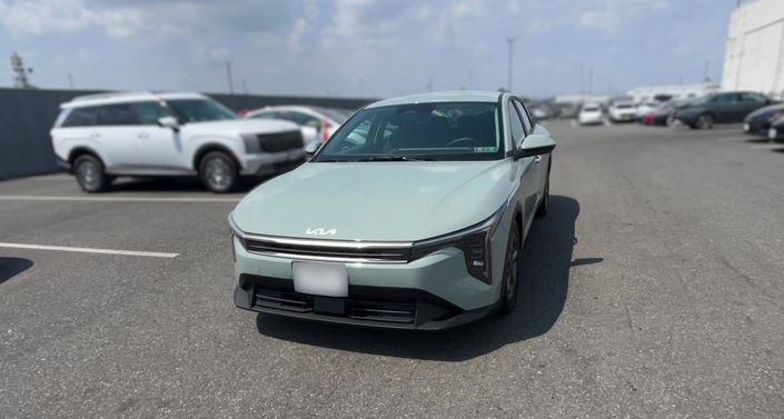 Thumbnail: 2025 Kia K4 - 1