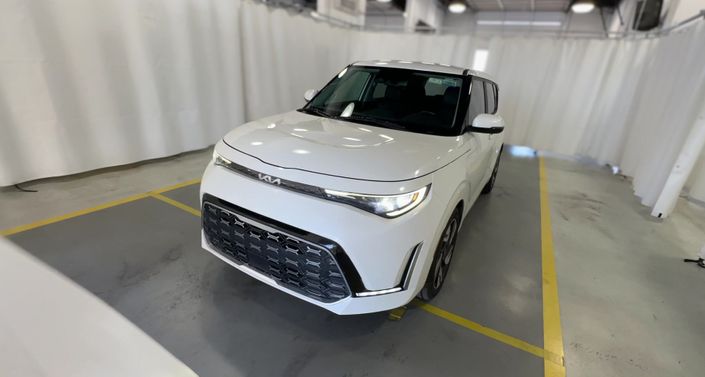 Thumbnail: 2023 Kia Soul - 1