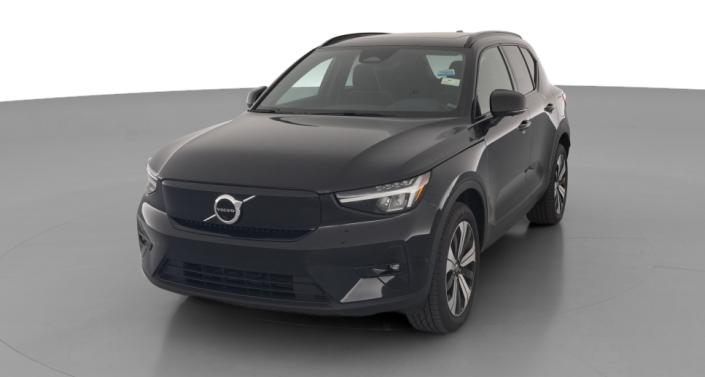 Thumbnail: 2023 Volvo XC40 - 1