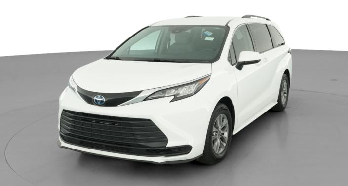 Thumbnail: 2022 Toyota Sienna - 1