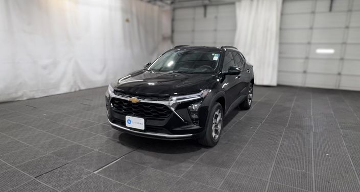 Thumbnail: 2025 Chevrolet Trax - 1
