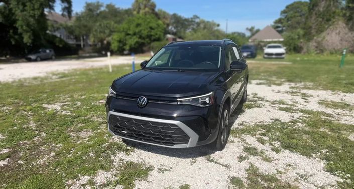 Thumbnail: 2025 Volkswagen Taos - 1