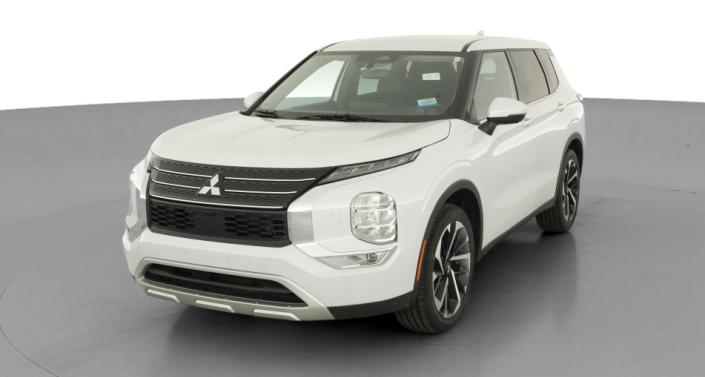 Thumbnail: 2022 Mitsubishi Outlander - 1