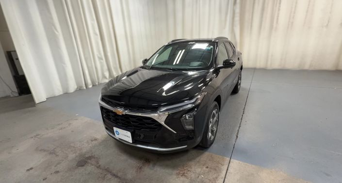 Thumbnail: 2025 Chevrolet Trax - 1