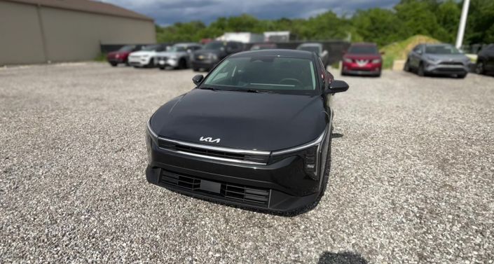 Thumbnail: 2025 Kia K4 - 1