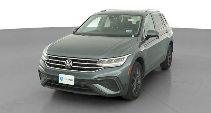 Thumbnail: 2022 Volkswagen Tiguan - 1